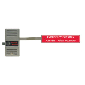 Emergency exit bar with alarm activation instructions.