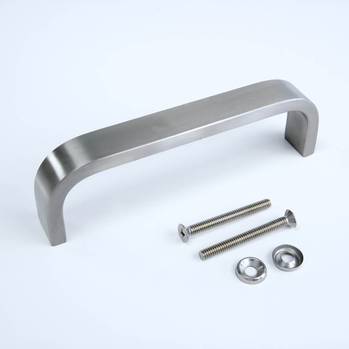Stainless steel handle with screws and washers displayed.